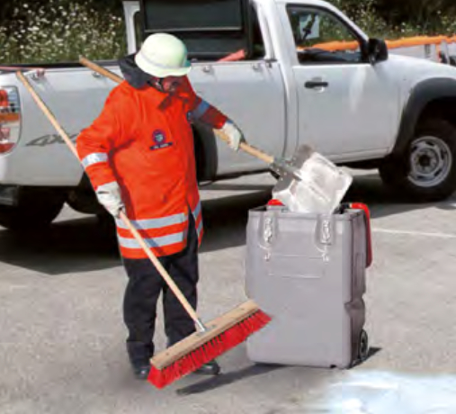 CEMO Mobil-Box 250 l, rot, Gefahrstoffbehälter wasserdicht